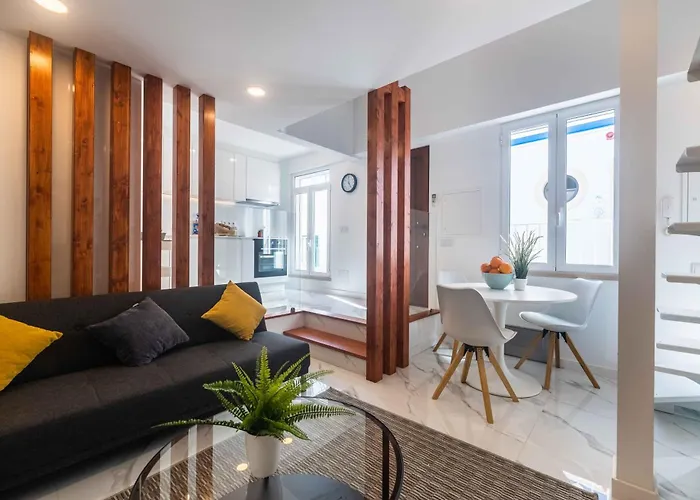 Casa Da Porta Da - 1 Bedroom Castle Loft * アルブフェイラ