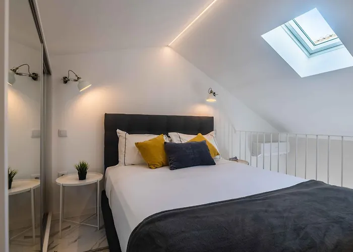 別荘 Casa Da Porta Da - 1 Bedroom Castle Loft *