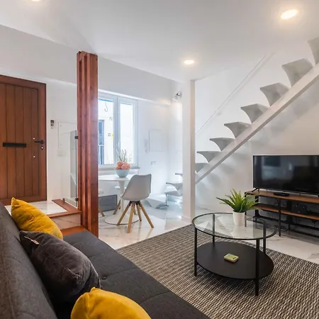 Casa Da Porta Da - 1 Bedroom Castle Loft Holiday home